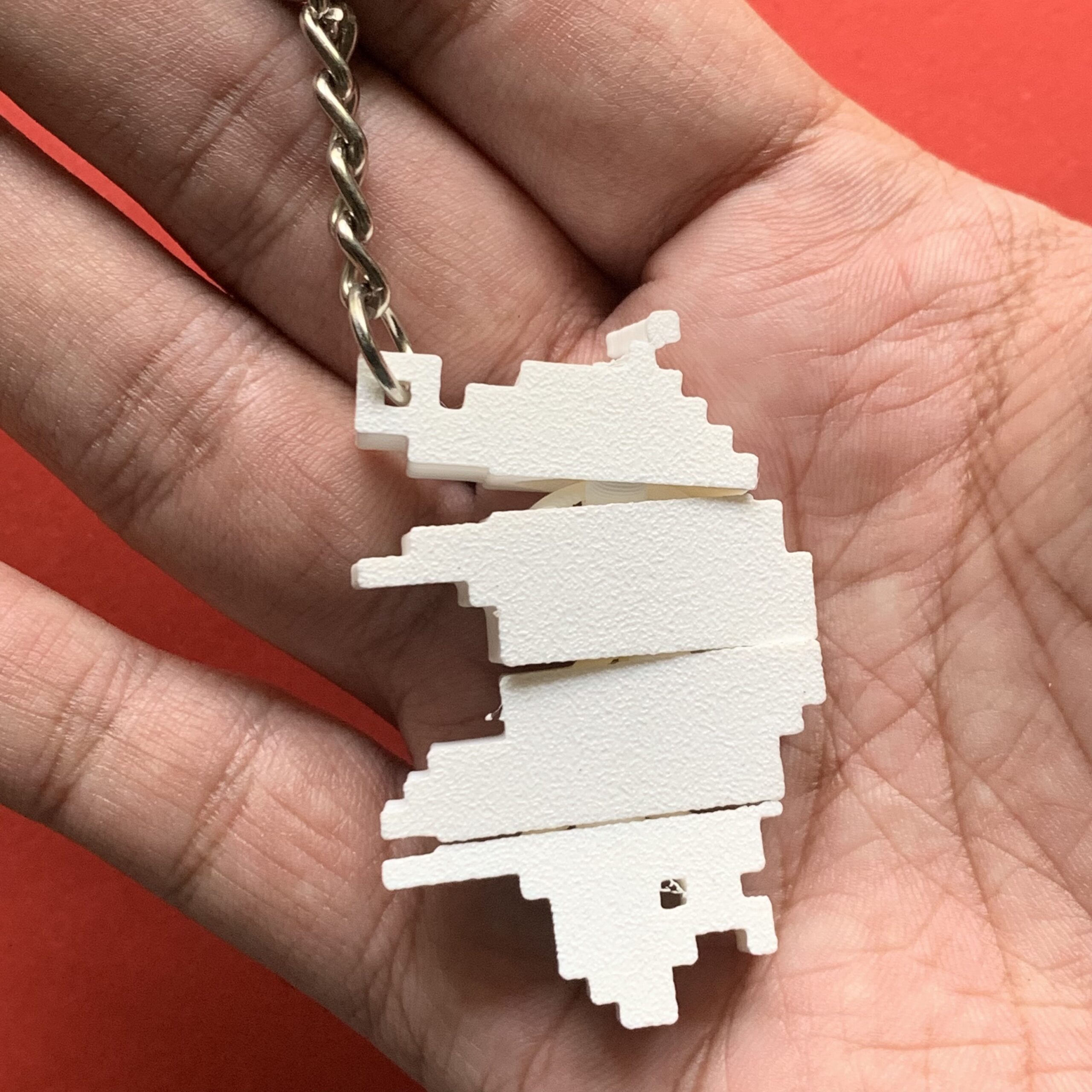 Pixel Pig Flexi Keychain - Image 9